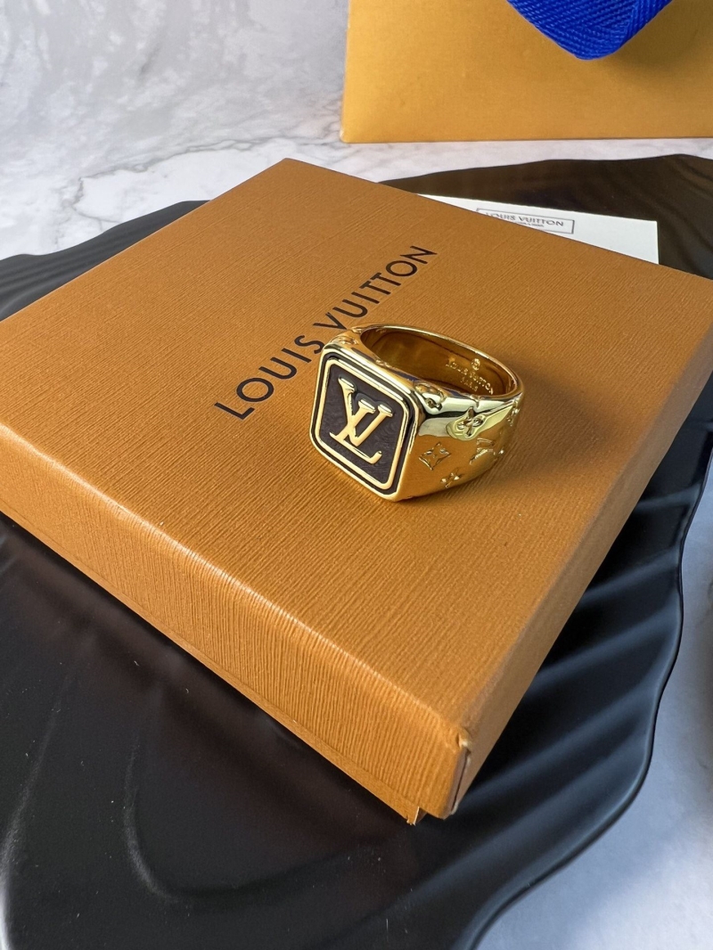 LV Rings